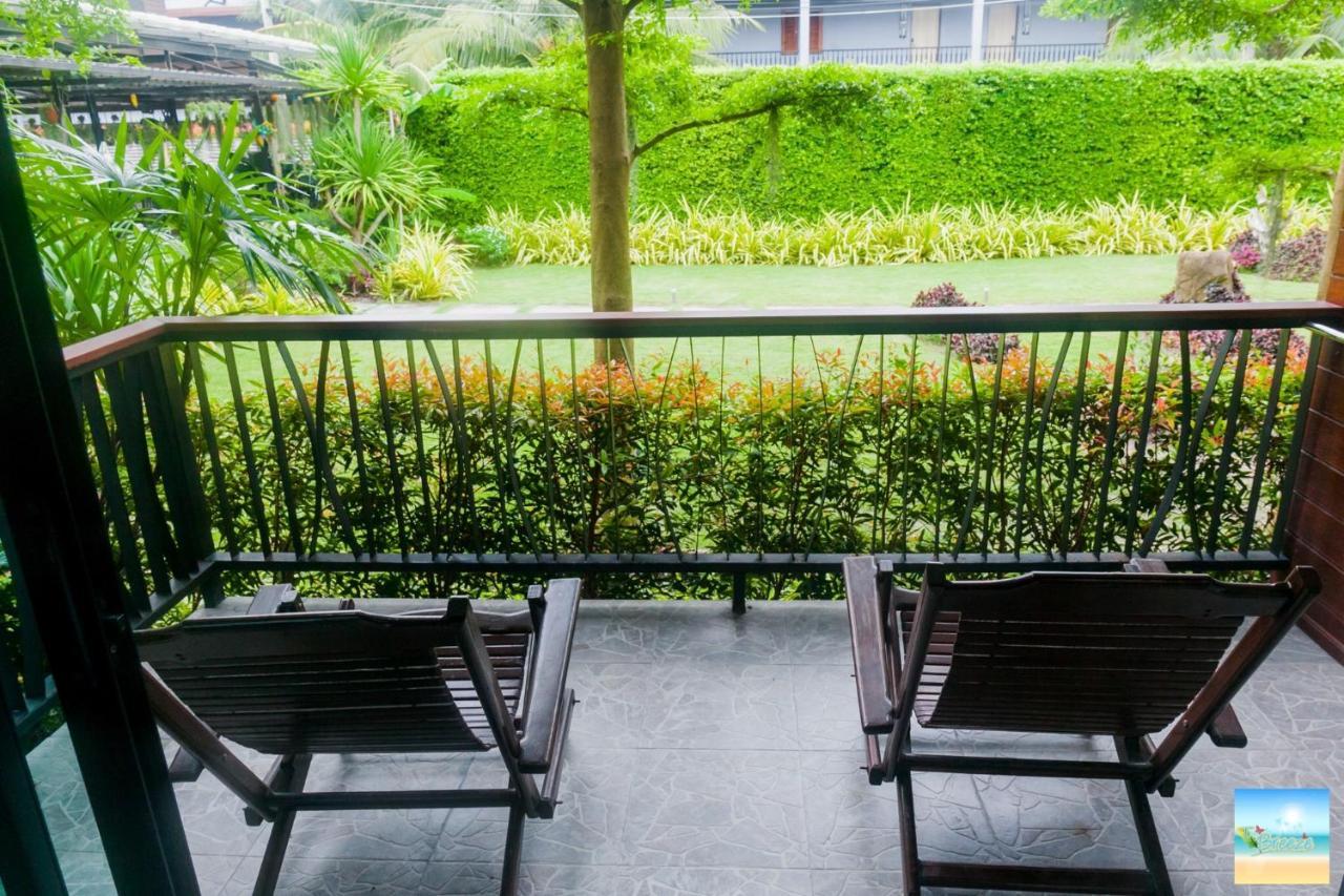 The Breeze Lipe Resort Exterior foto