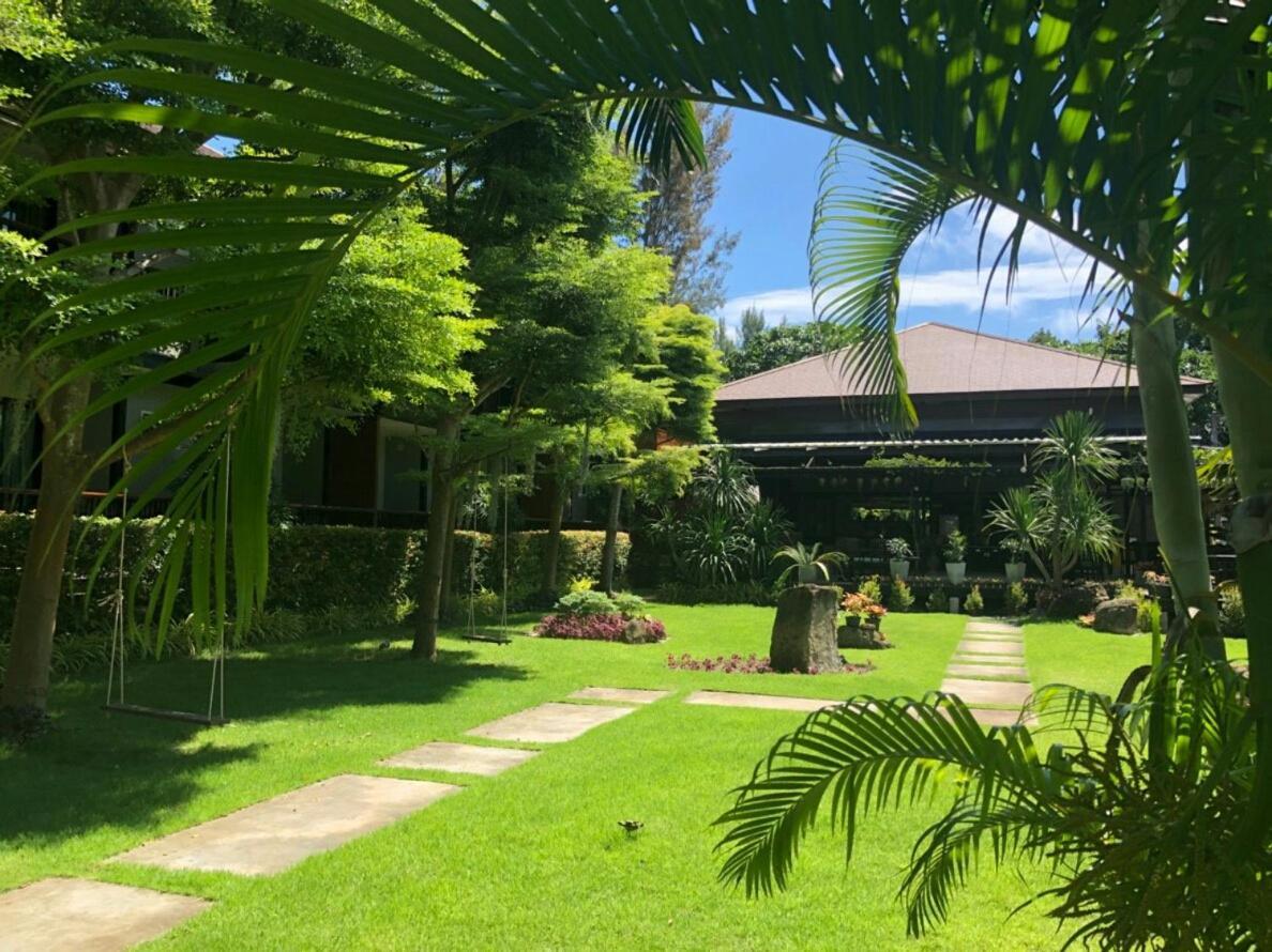 The Breeze Lipe Resort Exterior foto