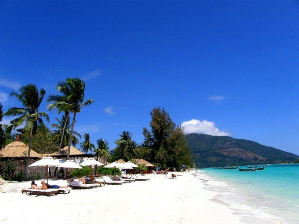 The Breeze Lipe Resort Exterior foto
