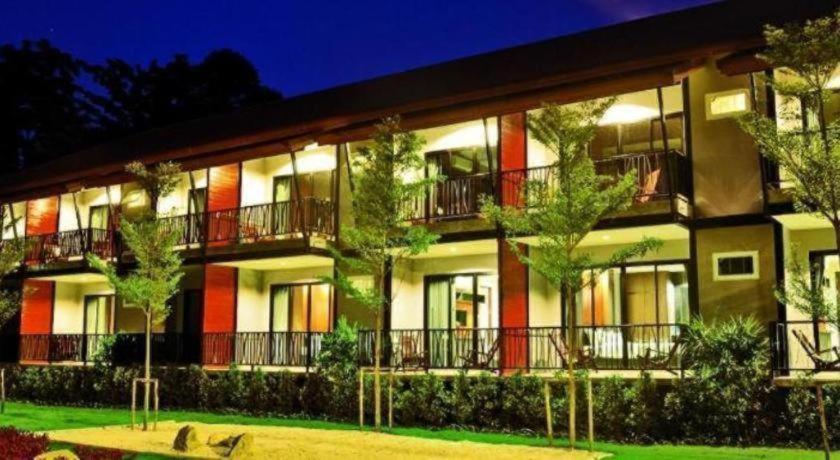 The Breeze Lipe Resort Exterior foto