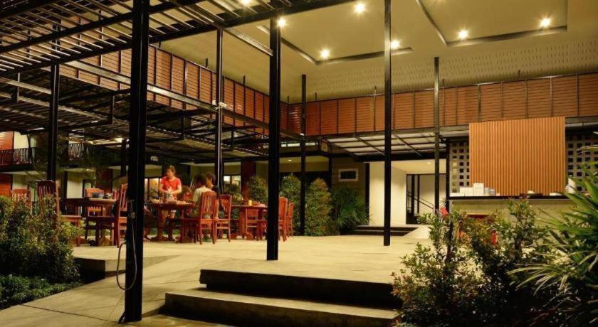 The Breeze Lipe Resort Exterior foto